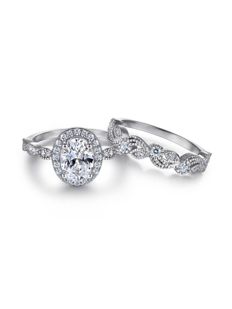 Halo Oval Cut Moissanite Engagement Ring Set