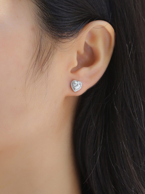 Heart Cut Moissanite Stud Earrings