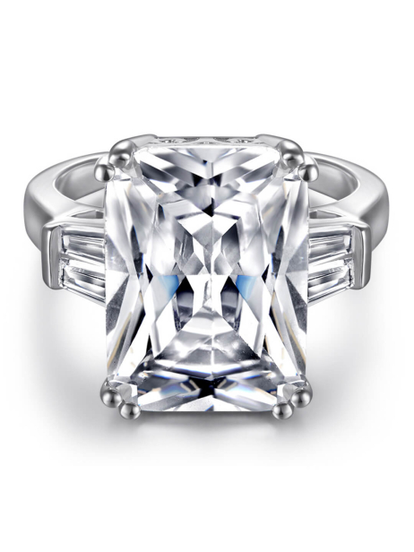  Radiant Cut Moissanite Ring For Women